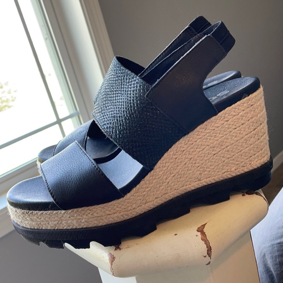 Sorel Shoes - Sorel sandals